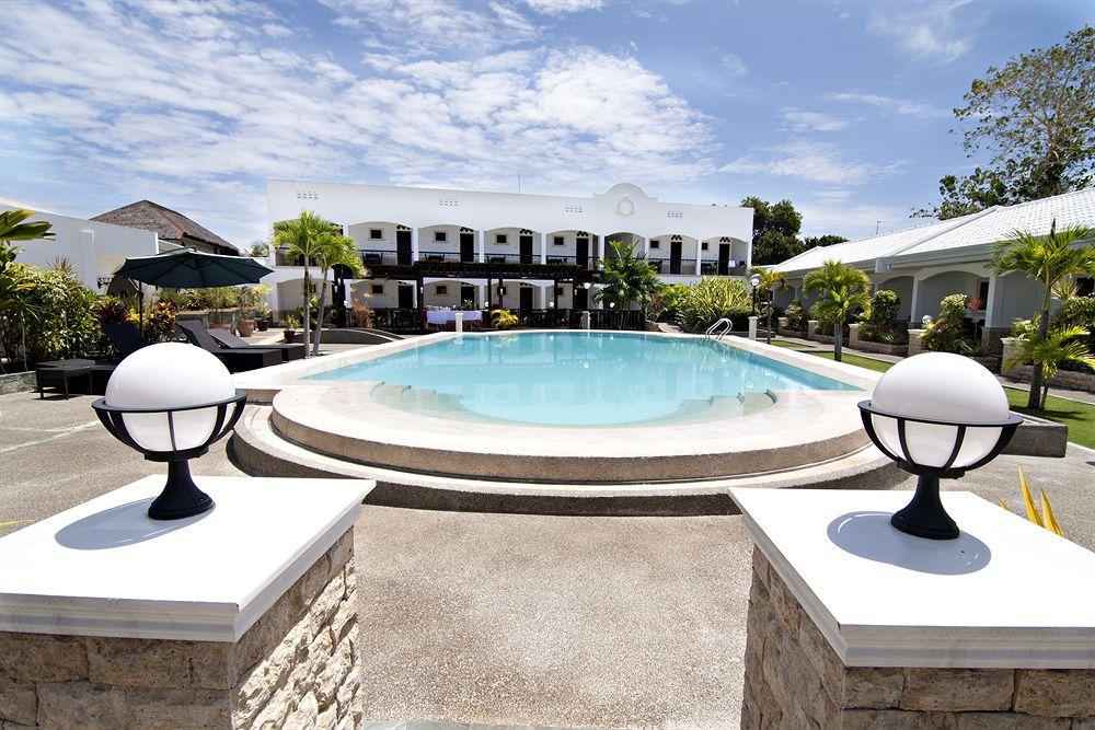 Panglao Regents Park Resort Extérieur photo
