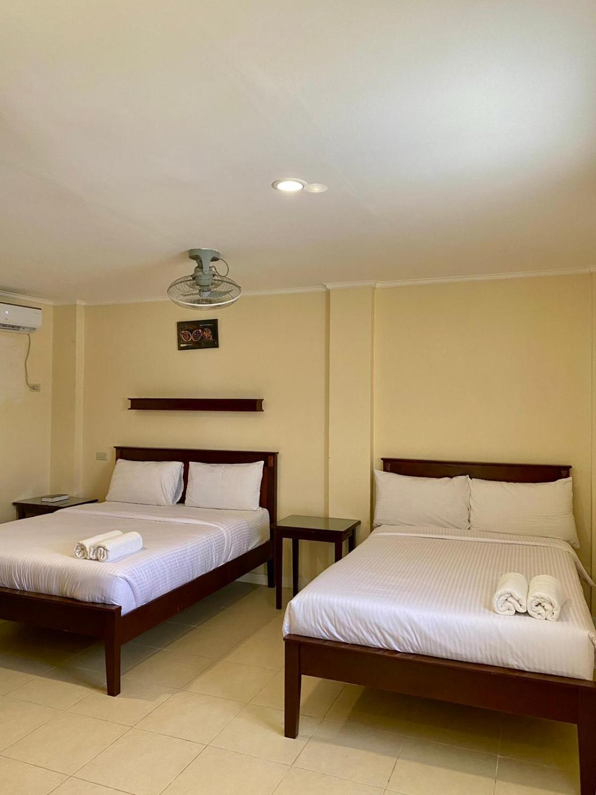Panglao Regents Park Resort Extérieur photo