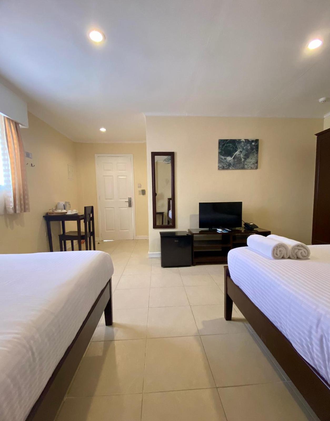 Panglao Regents Park Resort Extérieur photo