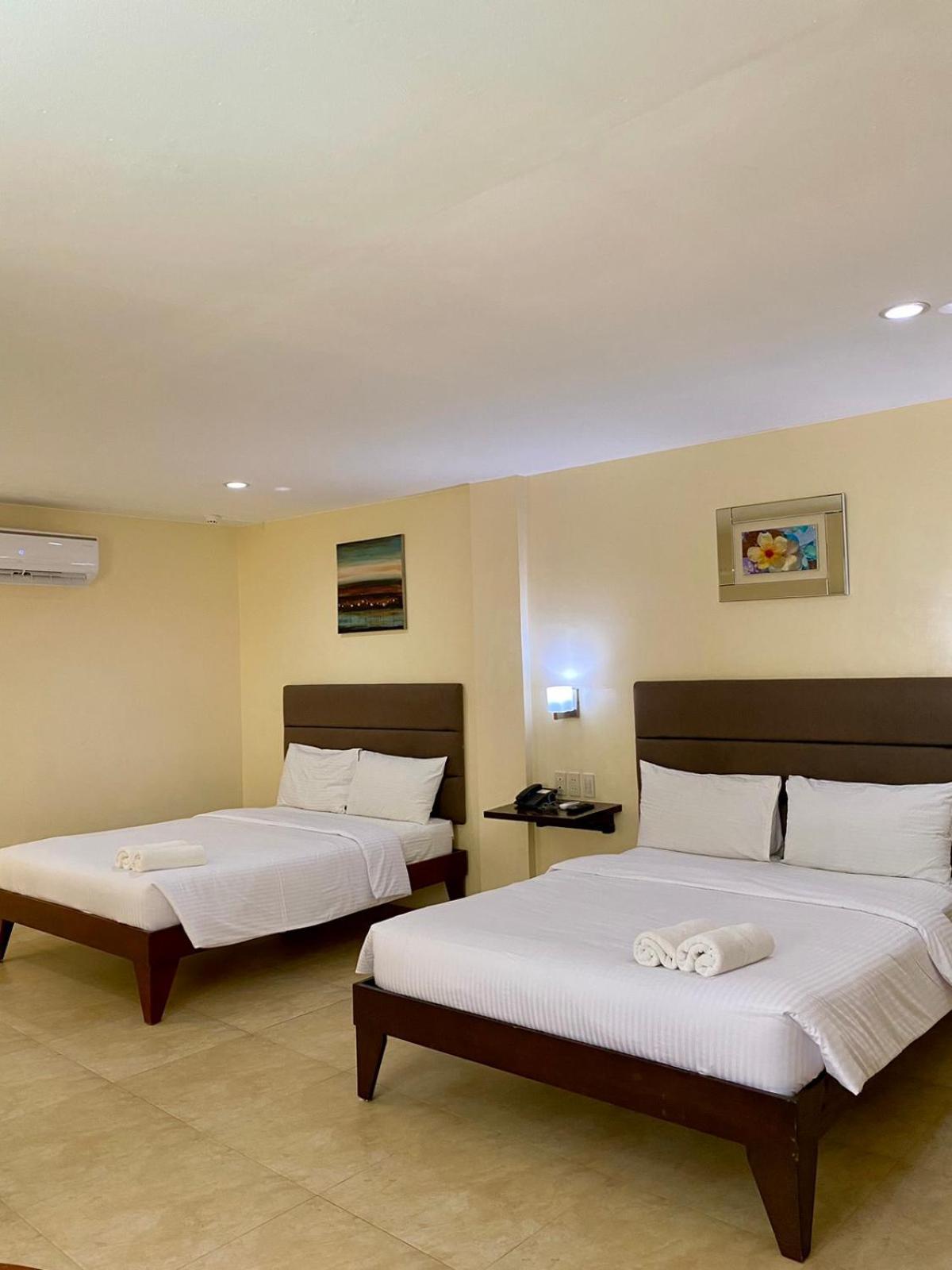 Panglao Regents Park Resort Extérieur photo