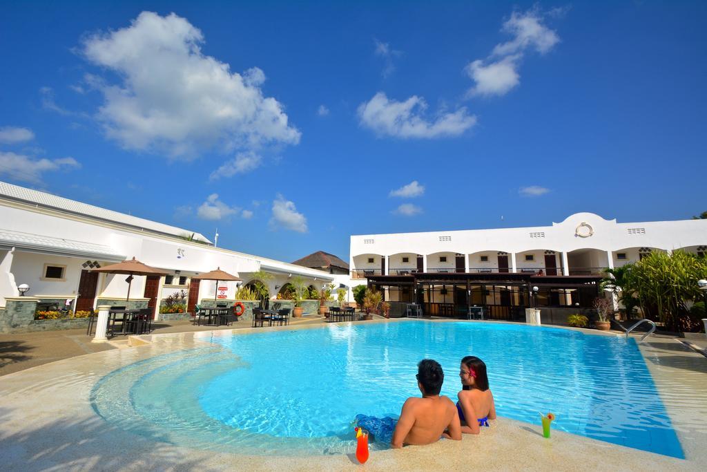 Panglao Regents Park Resort Extérieur photo