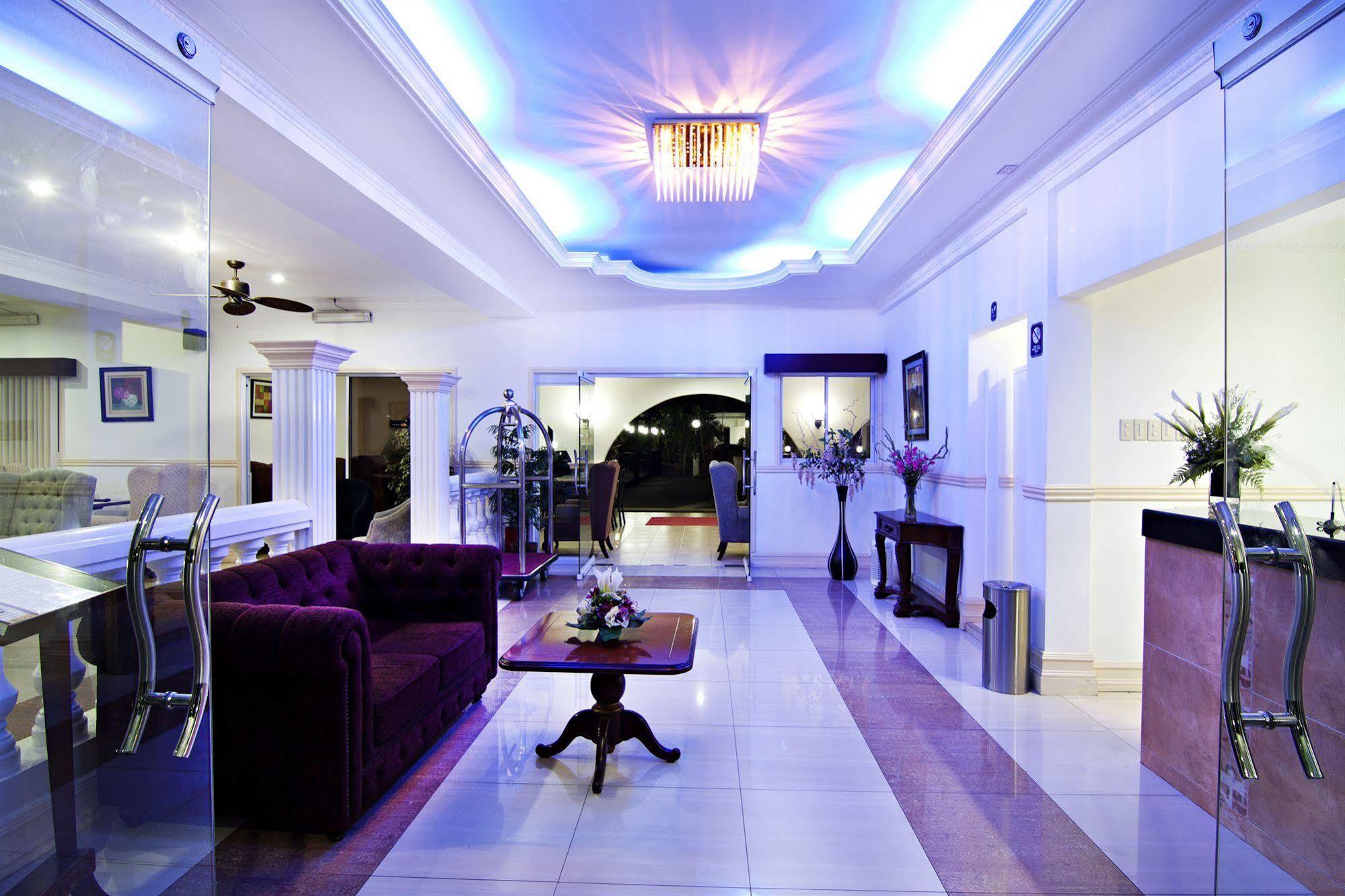 Panglao Regents Park Resort Extérieur photo