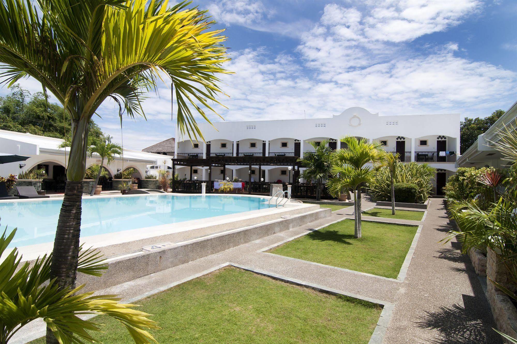 Panglao Regents Park Resort Extérieur photo